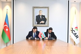SOCAR и китайская компания CNOOC подписали Меморандум о взаимопонимании