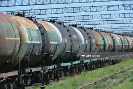 Из Азербайджана в Армению отправлено 17 вагонов-цистерн с дизельным топливом -ФОТО 
