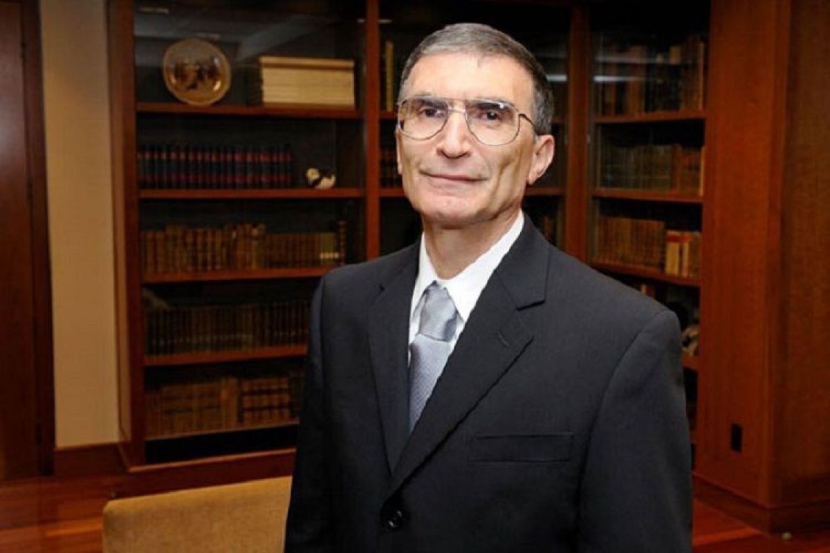 Азиз Санджар