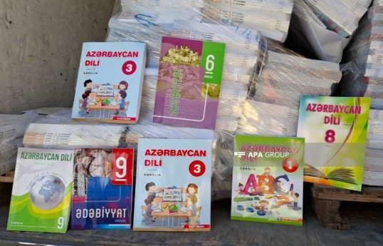 Из Азербайджана в Грузию отправлено более 22 тысяч учебников-ФОТО 
