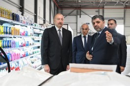 Президент Ильхам Алиев принял участие в открытии предприятия по производству бумажной и гигиенической продукции в Гарадагском районе