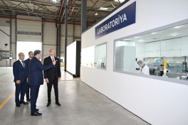 Президент Ильхам Алиев принял участие в открытии предприятия по производству бумажной и гигиенической продукции в Гарадагском районе