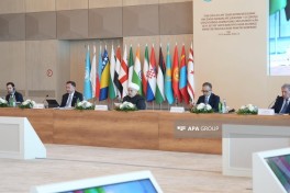 В Баку прошла международная конференция, посвящённая Шейху Сеиду Яхье Бакуви -ФОТО 