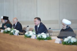 В Баку прошла международная конференция, посвящённая Шейху Сеиду Яхье Бакуви -ФОТО 