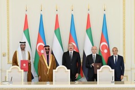 Президент Ильхам Алиев принял советника по нацбезопасности ОАЭ