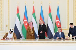 Президент Ильхам Алиев принял советника по нацбезопасности ОАЭ