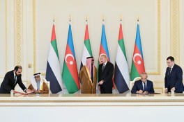 Президент Ильхам Алиев принял советника по нацбезопасности ОАЭ
