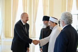 Президент Ильхам Алиев принял участников международных конференций, проходящих в Баку-ОБНОВЛЕНО -ФОТО 