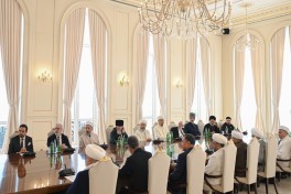 Президент Ильхам Алиев принял участников международных конференций, проходящих в Баку-ОБНОВЛЕНО -ФОТО 