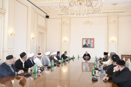 Президент Ильхам Алиев принял участников международных конференций, проходящих в Баку-ОБНОВЛЕНО -ФОТО 