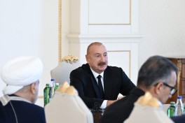 Президент Ильхам Алиев принял участников международных конференций, проходящих в Баку-ОБНОВЛЕНО -ФОТО 