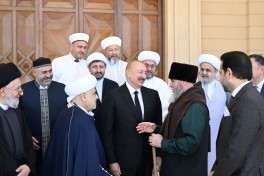 Президент Ильхам Алиев принял участников международных конференций, проходящих в Баку-ОБНОВЛЕНО -ФОТО 