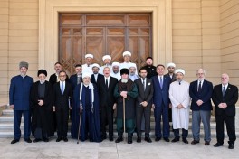 Президент Ильхам Алиев принял участников международных конференций, проходящих в Баку-ОБНОВЛЕНО -ФОТО 