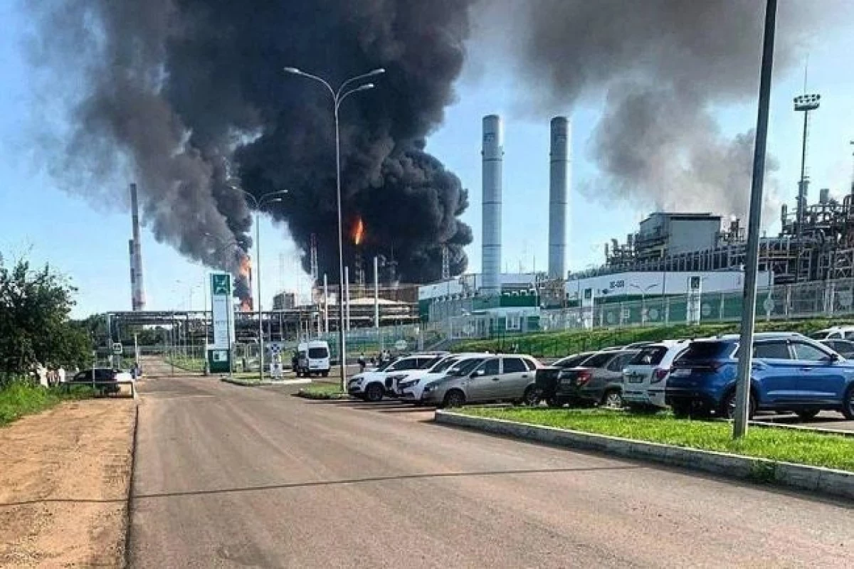 Reuters: После атак Украины в России приостановили работу ещё два НПЗ