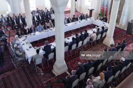 В Агдаме прошла конференция, посвященная Шейху Сейиду Яхье Бакуви Ширвани-ФОТО-">ОБНОВЛЕНО 