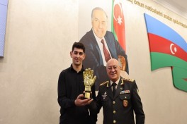 В МЧС состоялась очередная церемония награждения в рамках программы «Волонтеры по чрезвычайным ситуациям»-ВИДЕО 