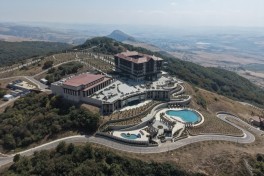 Президент Ильхам Алиев принял участие в открытии комплекса Meysari Grand Hotel & SPA в Шамахы -ОБНОВЛЕНО 
