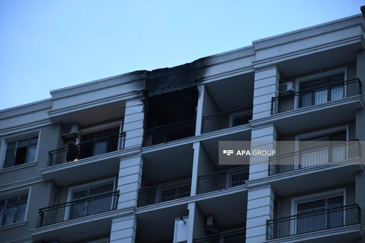 Пожар в жилом доме в Баку потушен -ОБНОВЛЕНО-1-ФОТО 