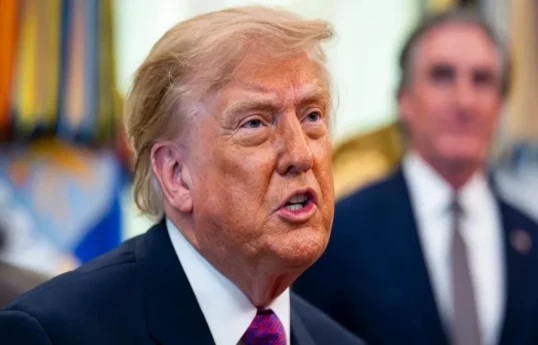CNN и другие СМИ подали в суд из-за недопуска Трампом их журналистов в Белый дом
