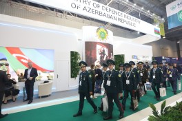 В Баку начинается осенний выставочный сезон