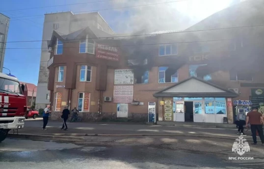 В России произошёл пожар в торговом комплексе, погибли 3 человека