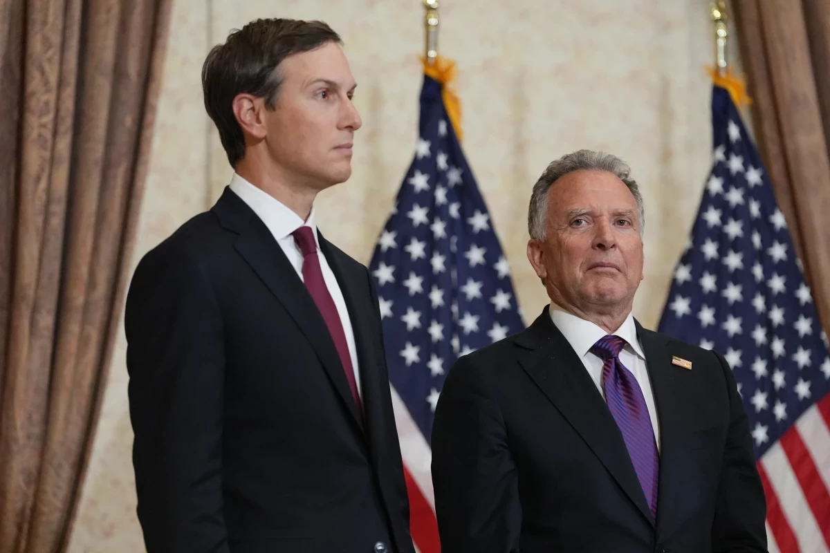 Спецпосланник президента США Стив Уиткофф и зять американского лидера Джаред Кушнер
