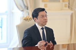 Президент Ильхам Алиев принял руководителей китайской и итальянской компаний