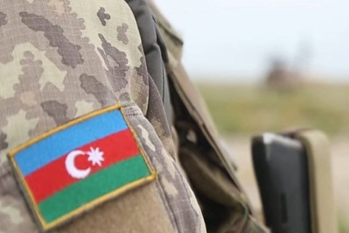 Предельный возраст пребывания на службе по каждому званию будет определяться как пенсионный возраст