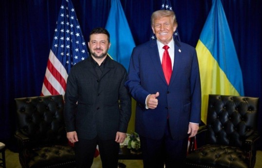 Bloomberg: Трамп призвал Зеленского отправиться в Москву для встречи с Путиным