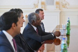 Президент Ильхам Алиев принял руководителя компании Global Infrastructure Partners