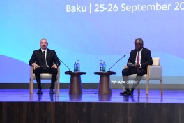 Президент Ильхам Алиев принял участие в мероприятии, проведенном в рамках II Азербайджанского международного инвестиционного форума-ВИДЕО-ОБНОВЛЕНО-1 