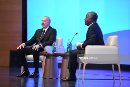 Президент Ильхам Алиев принял участие в мероприятии, проведенном в рамках II Азербайджанского международного инвестиционного форума-ВИДЕО-ОБНОВЛЕНО-1 