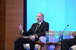Президент Ильхам Алиев принял участие в мероприятии, проведенном в рамках II Азербайджанского международного инвестиционного форума-ВИДЕО-ОБНОВЛЕНО-1 