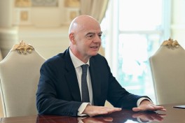 Президент Ильхам Алиев принял главу ФИФА