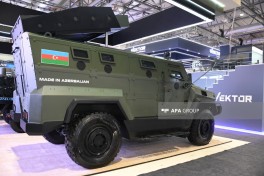 Продемонстрированы произведенные в Азербайджане транспортеры личного состава и вооружения İTX-15M-ФОТО 