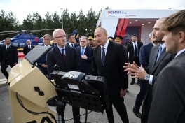 Президент Ильхам Алиев ознакомился с выставками ADEX 2026 и Securex Caspian -ОБНОВЛЕНО 