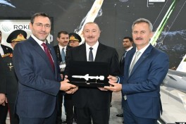 Президент Ильхам Алиев ознакомился с выставками ADEX 2026 и Securex Caspian -ОБНОВЛЕНО 