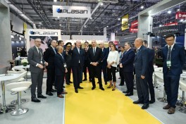 Президент Ильхам Алиев ознакомился с выставками ADEX 2026 и Securex Caspian -ОБНОВЛЕНО 
