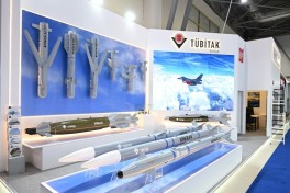 Президент Ильхам Алиев ознакомился с выставками ADEX 2026 и Securex Caspian -ОБНОВЛЕНО 